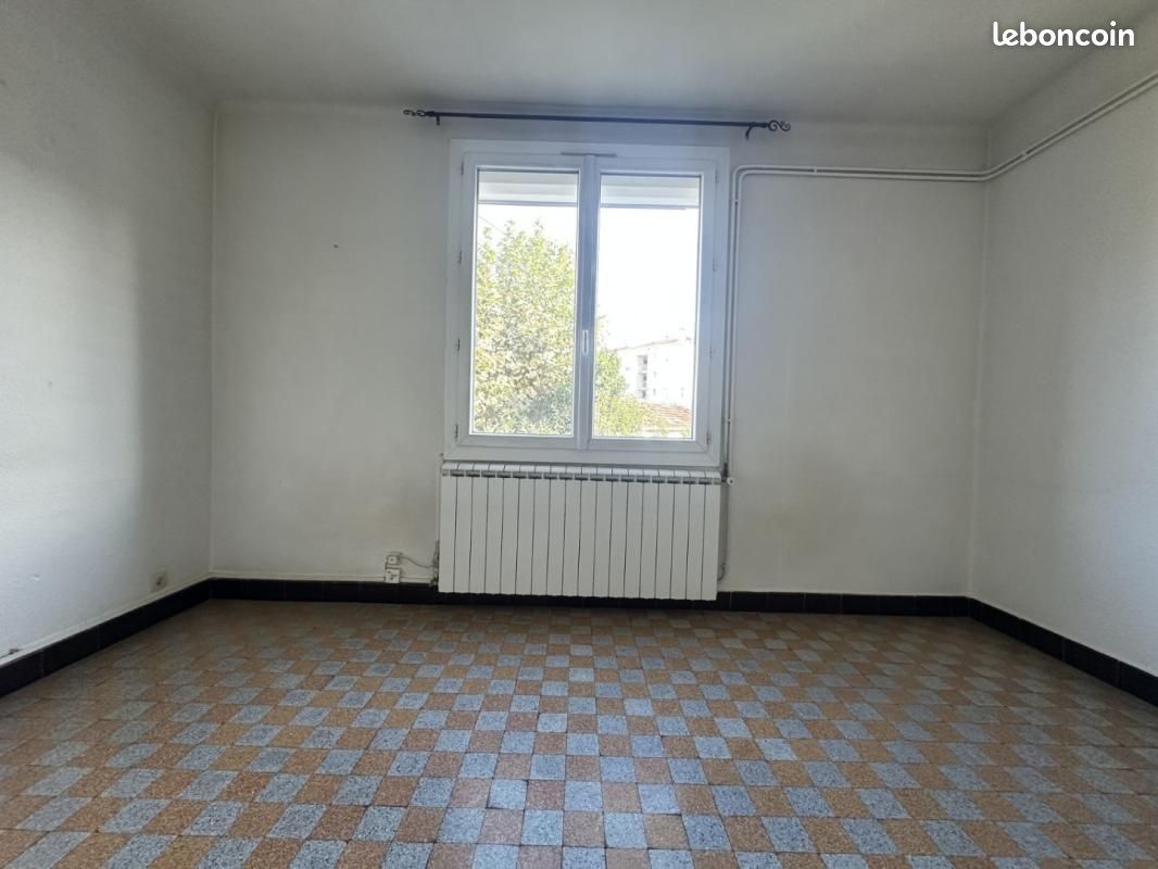 Appartement 2 pièces 37 m² · à La Seyne-sur-Mer · 37 m² · 615 €/mois
