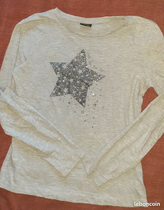 T shirt étoiles pailleté (image 1)