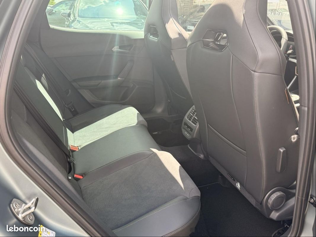 Cupra Formentor 1.5 eHybrid 272ch VZ DSG6 (image 7)