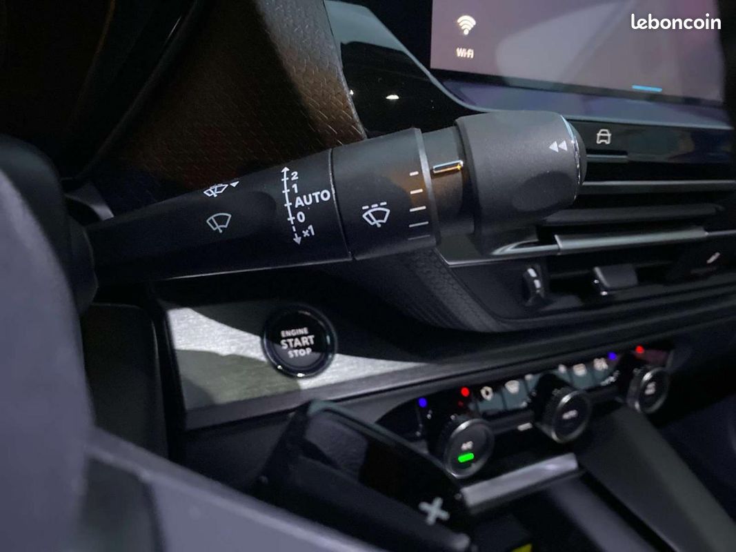 CITROEN C5 X 1.2i 130 - BV EAT8 FEEL PACK - CAMERA DE RECUL + NAVIGATION (image 19)