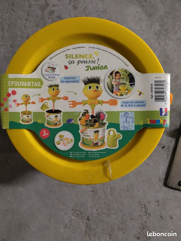 SMOBY - Silence ça Pousse Epouvantail a construire + accessoires - Fabrication française