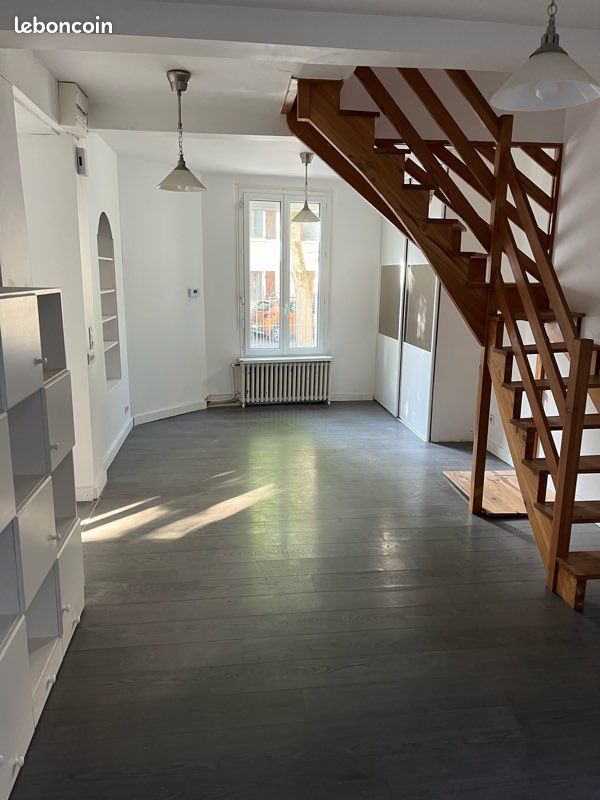 Maison 6 pièces 126 m² · à Vichy · 126 m² · 200 000 €
