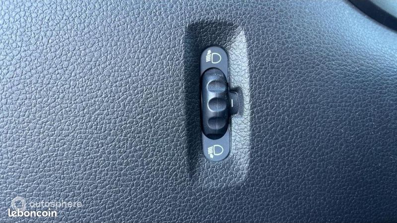 Renault Master Véhicule utilitaire ou Société F3500 L3H3 2.3 Blue dCi 135ch Confort Euro6E (image 27)