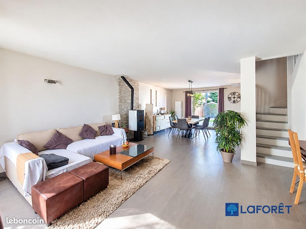 Maison 6 pièces 135 m² · à La Norville · 135 m² · 336 900 €