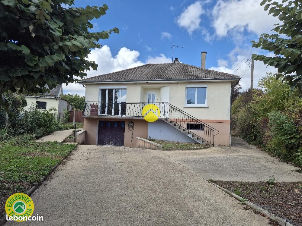 Maison 3 pièces 74 m² · aux Aix-d'Angillon · 74 m² · 93 000 €