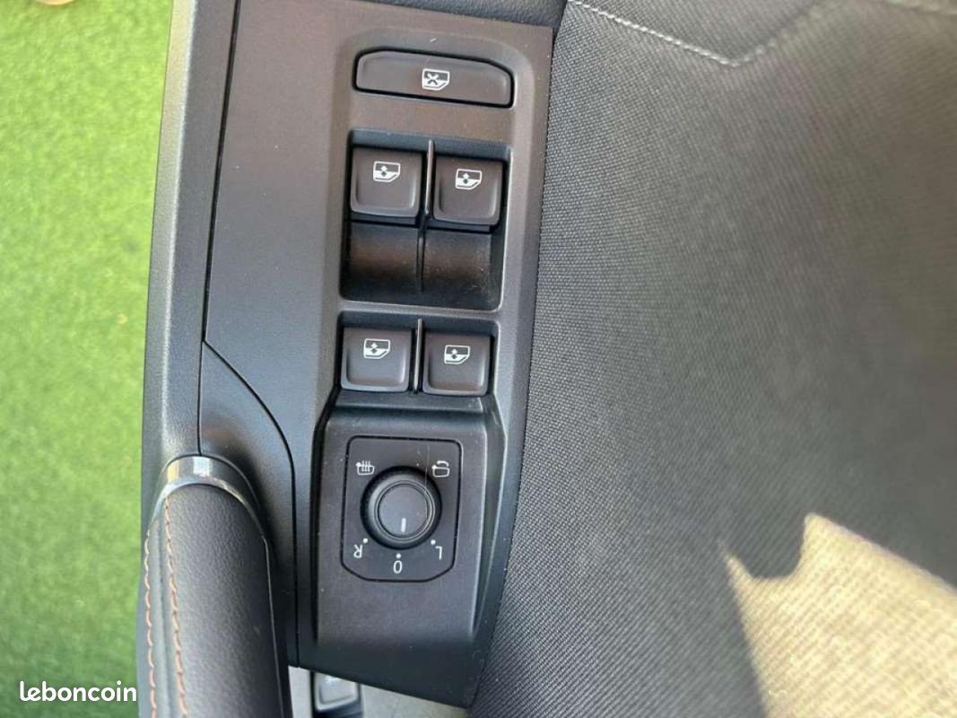 CUPRA FORMENTOR 1.5 16V eTSI HYBRID - 150 - BV DSG 7 V PHASE 2 (image 16)