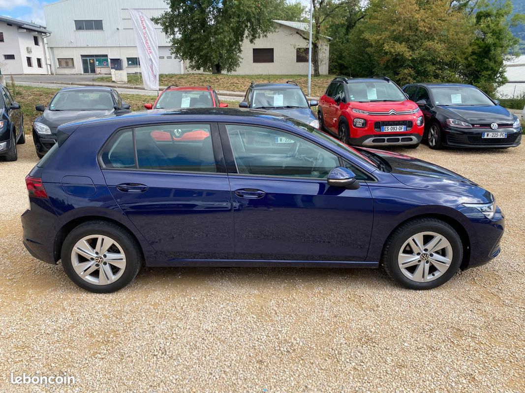 VOLKSWAGEN Golf 8 - 1.0 eTSI 110ch LIFE DSG (image 4)