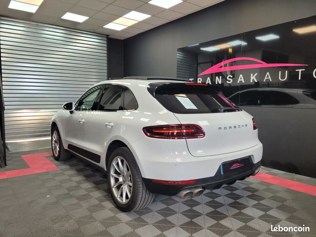 PORSCHE MACAN Diesel 3.0 V6 258 ch S PDK / SUPERBE ETAT - 2EME MAIN - ENTRETIEN PORSCHE - TOIT OUVRANT - BOSE (image 3)