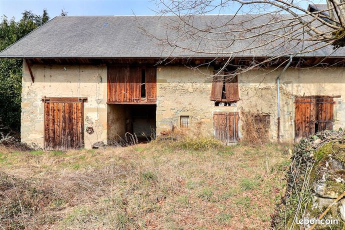 Longère 4 pièces 260 m²