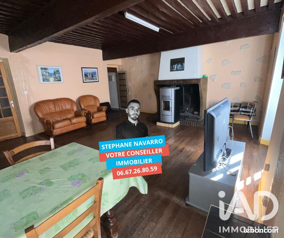 Maison 7 pièces 140 m² · à Saint-Germain-Laval · 140 m² · 69 000 €