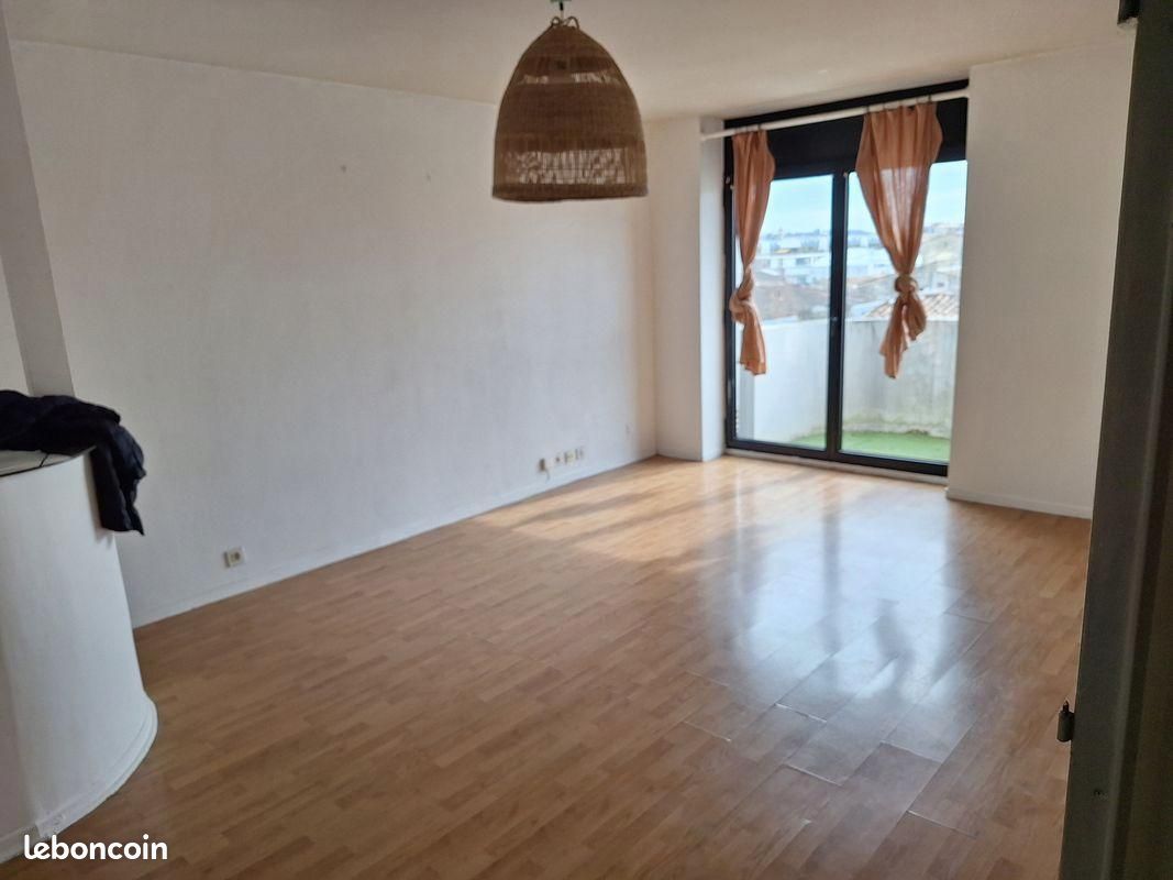 Appartement 2 pièces 57 m² · à Bordeaux · 57 m² · 1 110 €