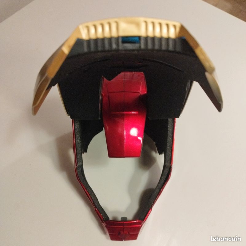 Casque déguisement iron man électronique MK3 (image 2)