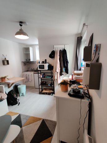 Appartement a louer paris-18e-arrondissement - 1 pièce(s) - 14 m2 - Surfyn