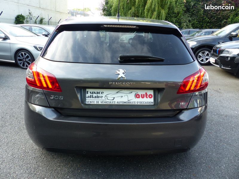Peugeot 308 1.2 PURETECH 110CH E6.C S&S STYLE (image 5)
