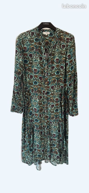 Robe (image 1)