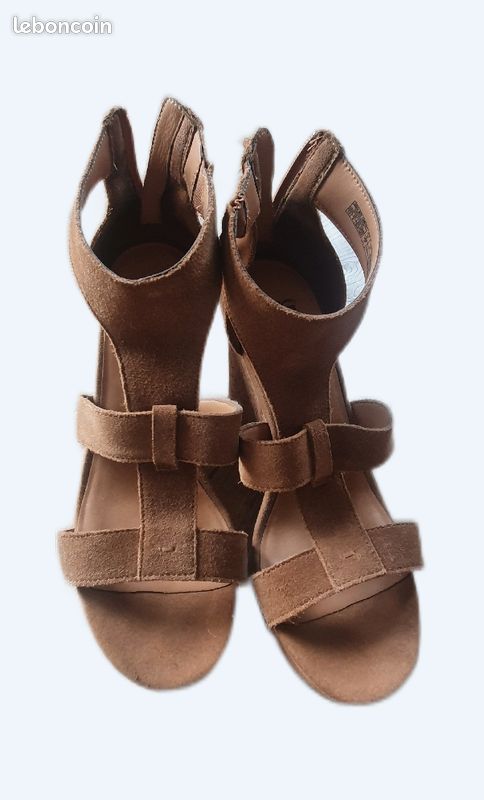 Chaussures talon compensé (image 1)