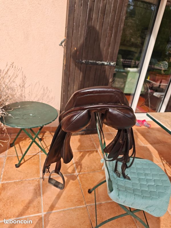 Selle cuire allure équipée (image 3)
