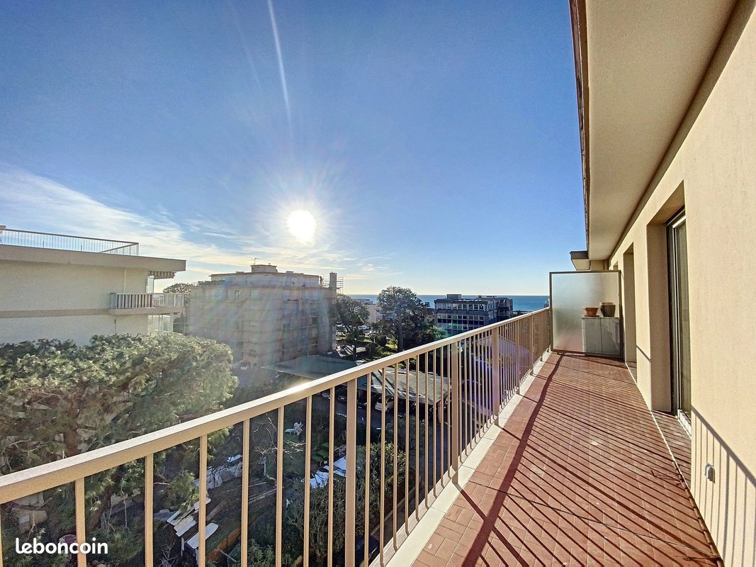 Appartement 2 pièces 55 m² · à Saint-Laurent-du-Var · 55 m² · 940 €/mois