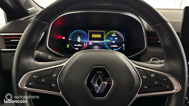 Renault Clio 1.6 E-Tech hybride 145ch RS Line (image 25)