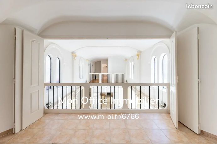 Maison 6 pièces 210 m² — 5