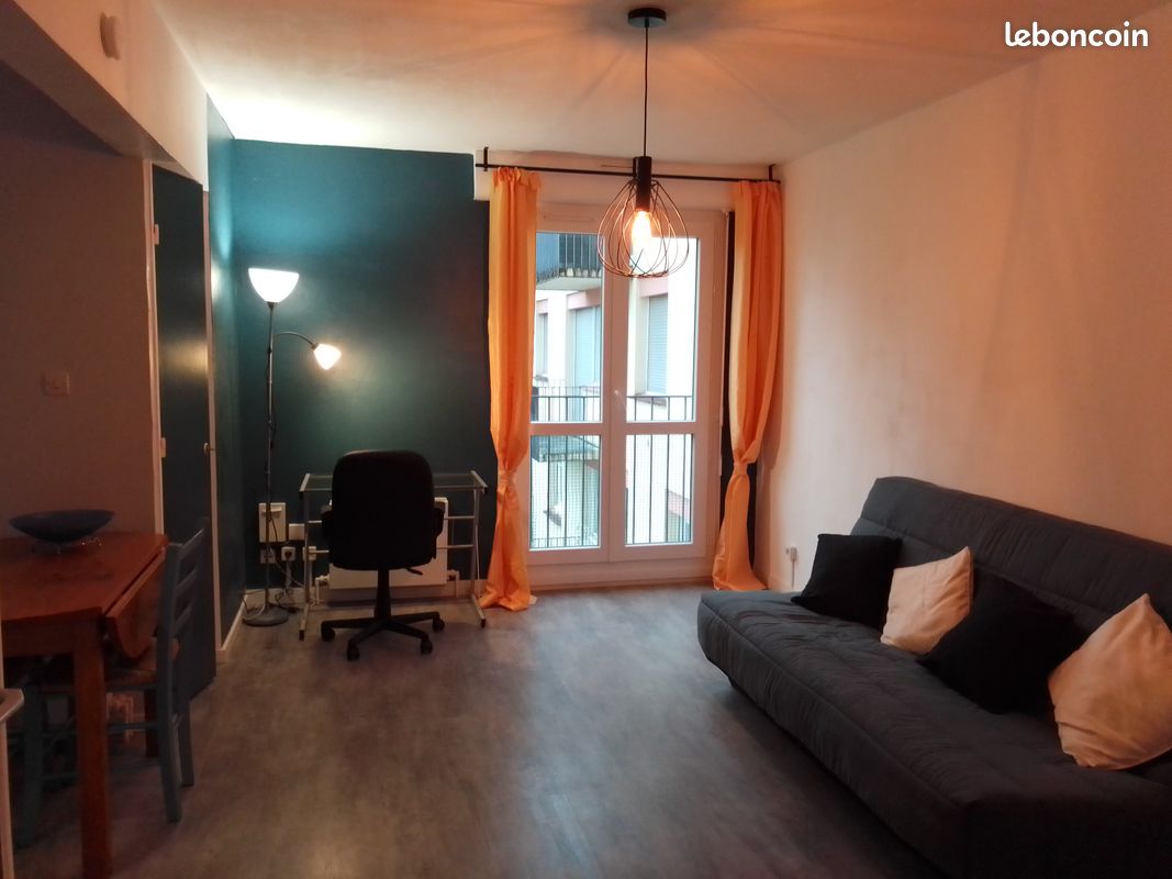 Appartement 1 pièce 24 m² · à Pau · 24 m² · 460 €