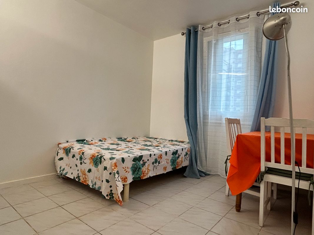 Appartement 1 pièce 25 m² · à Corbeil-Essonnes · 25 m² · 510 €/mois