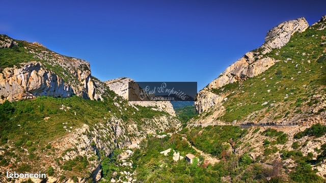 Maison 4 pièces 200 m² · à Lagrasse · 200 m² · 795 000 €
