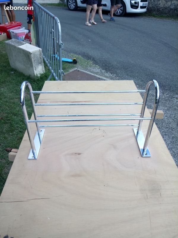 Porte serviette inox (image 1)