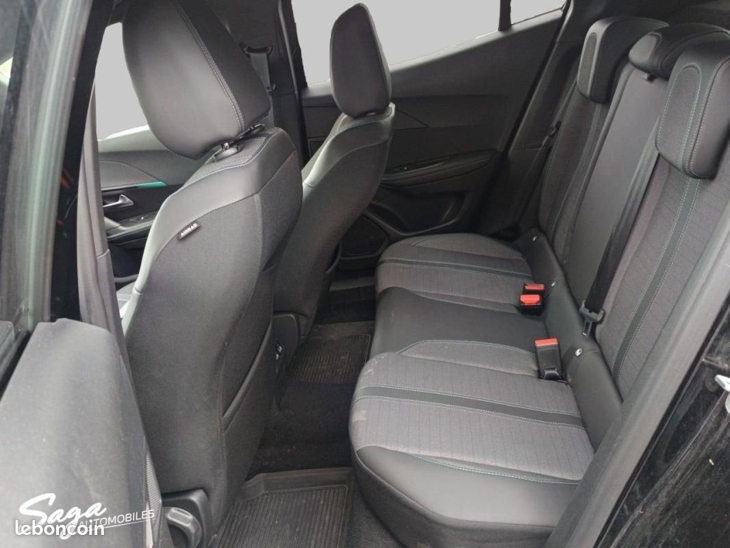 Peugeot 2008 BlueHDi 130 S&S EAT8 Allure (image 10)
