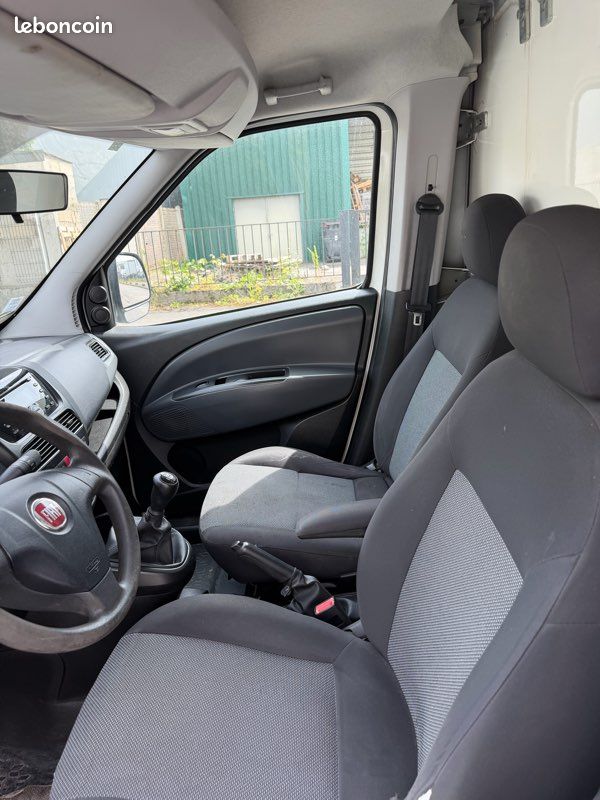 Fiat Doblo Frigo / camion frigorifique (image 3)
