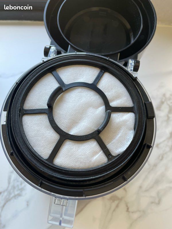 Aspirateur sans sac VALBERG CYCLOMAX-01 (image 11)