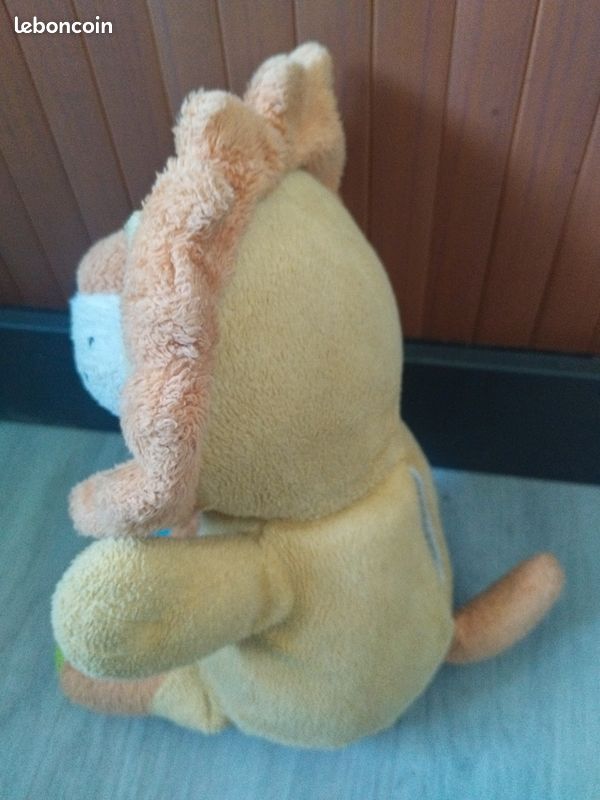 Peluche Interactive Raymond Le Lion – Bouge La Bouche, Chante, Fait Des Bisous – Piles Incluses – Dès 2 Ans