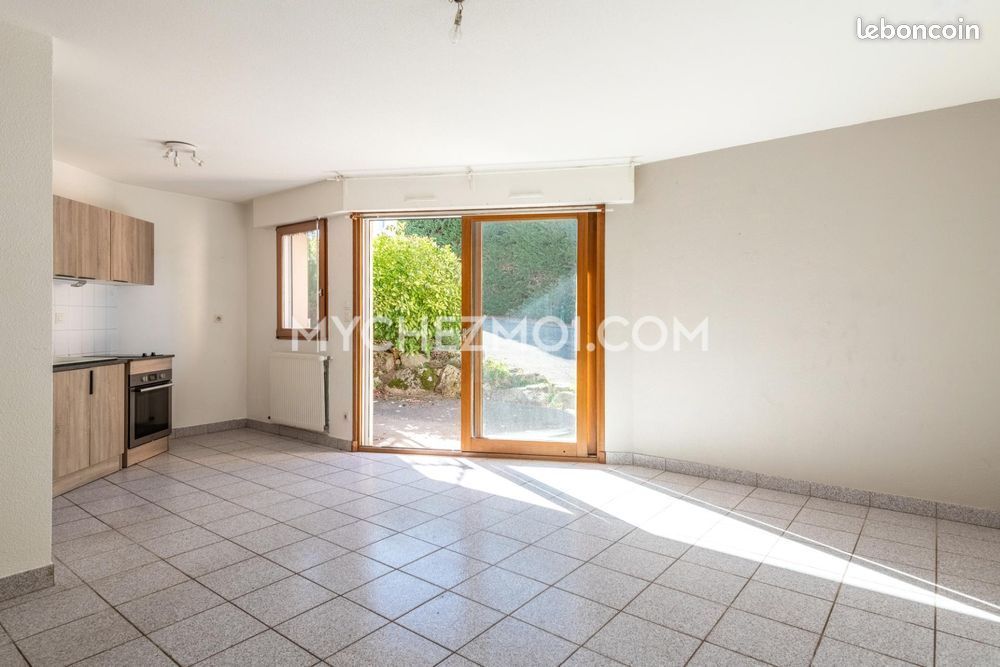 Appartement 2 pièces 49 m² · à Grézieu-la-Varenne · 49 m² · 179 000 €