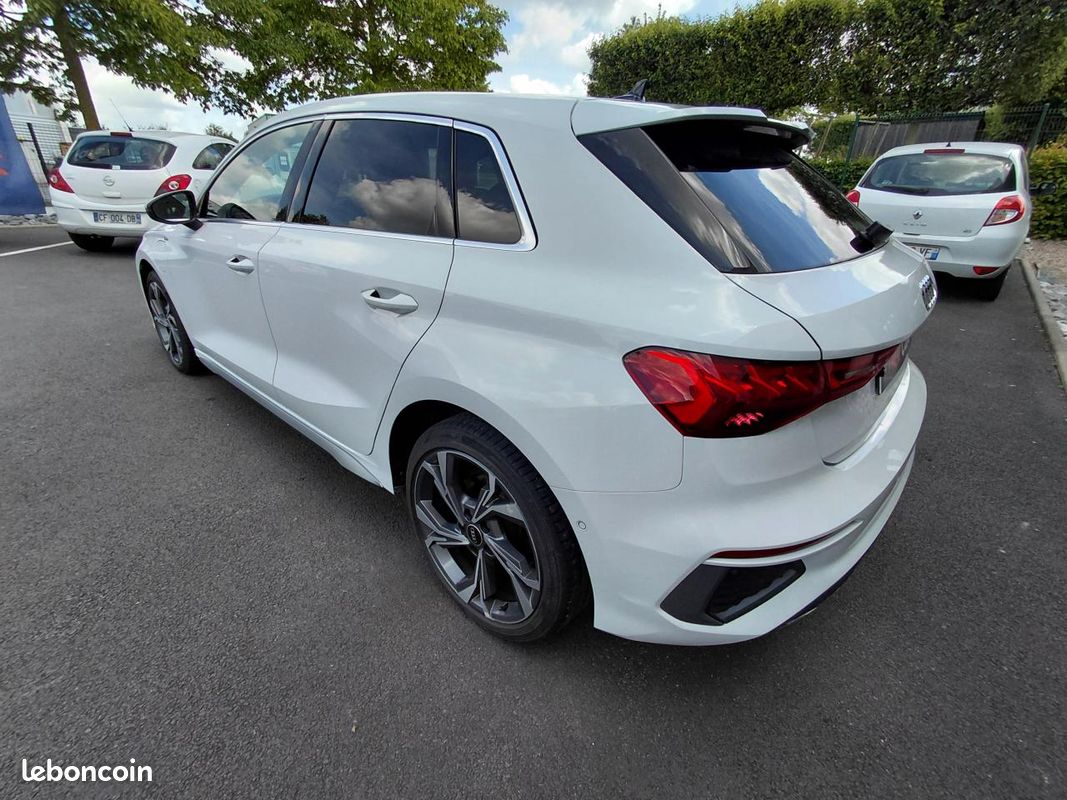 AUDI A3 SPORTBACK 1.4 40 TFSIE 204H 150 PHEV HYBRID 25.7KWH S-LINE S-TRONIC BVA / Toit Panoramique / Garanti (image 29)