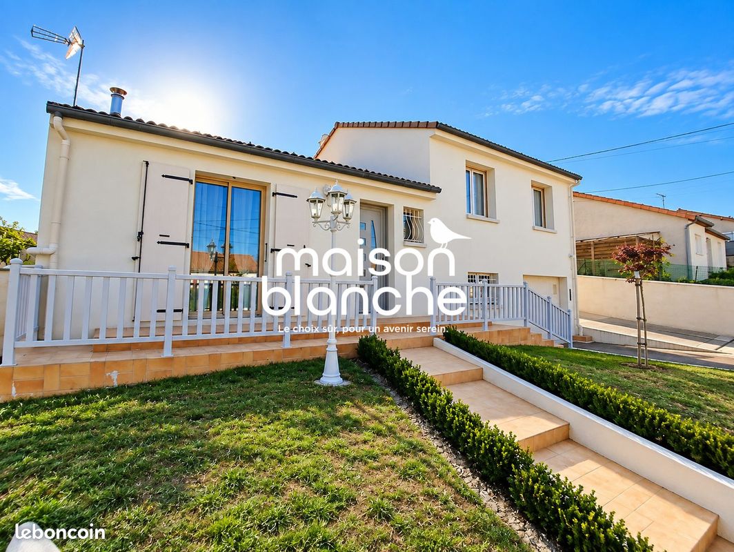 Maison 5 pièces 105 m² · à Azay-sur-Thouet · 105 m² · 170 000 €