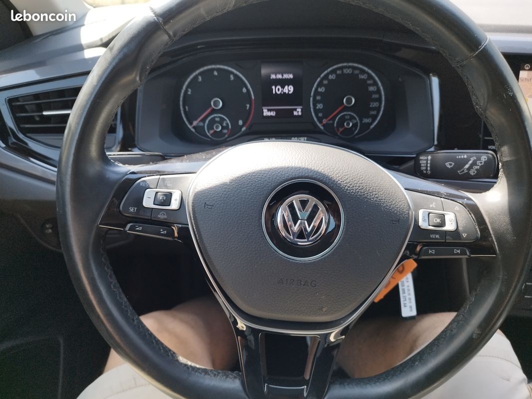 Vw POLO 1.L TSI 115 BV6 IQ DRIVE BV6 5 PORTES (image 10)