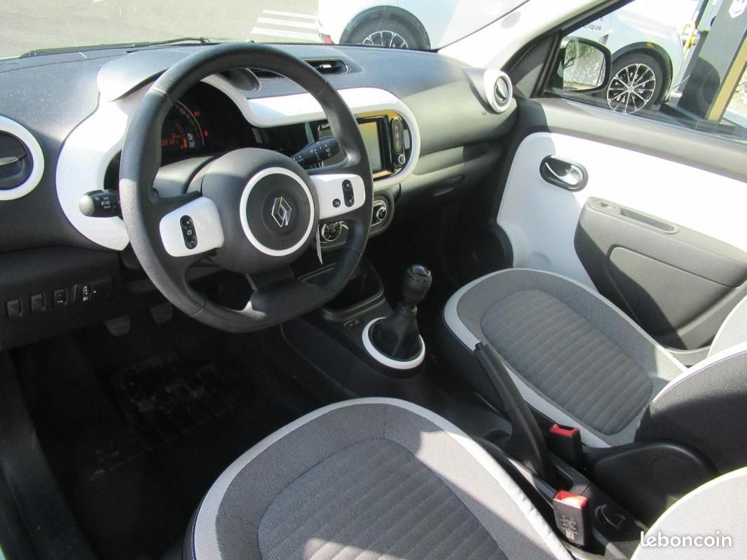 Renault Twingo III SCe 65 Equilibre (image 11)