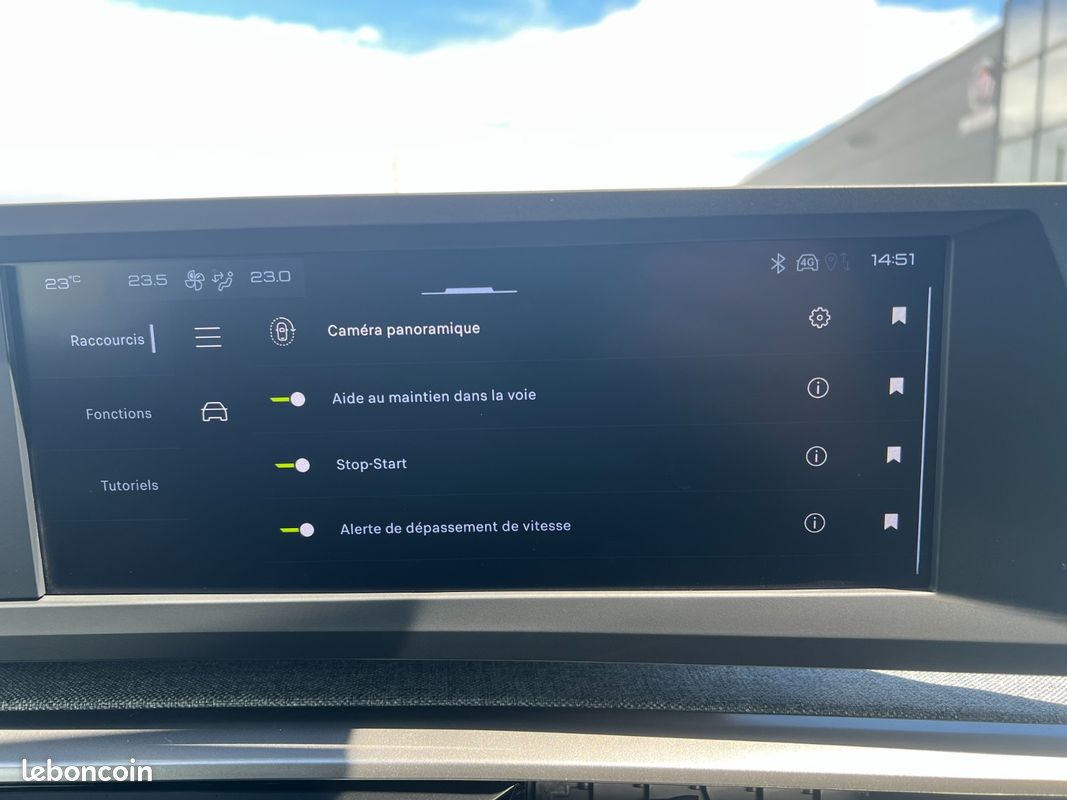 Peugeot 3008 1.2 hybrid 145 e-dcs6 allure (image 26)