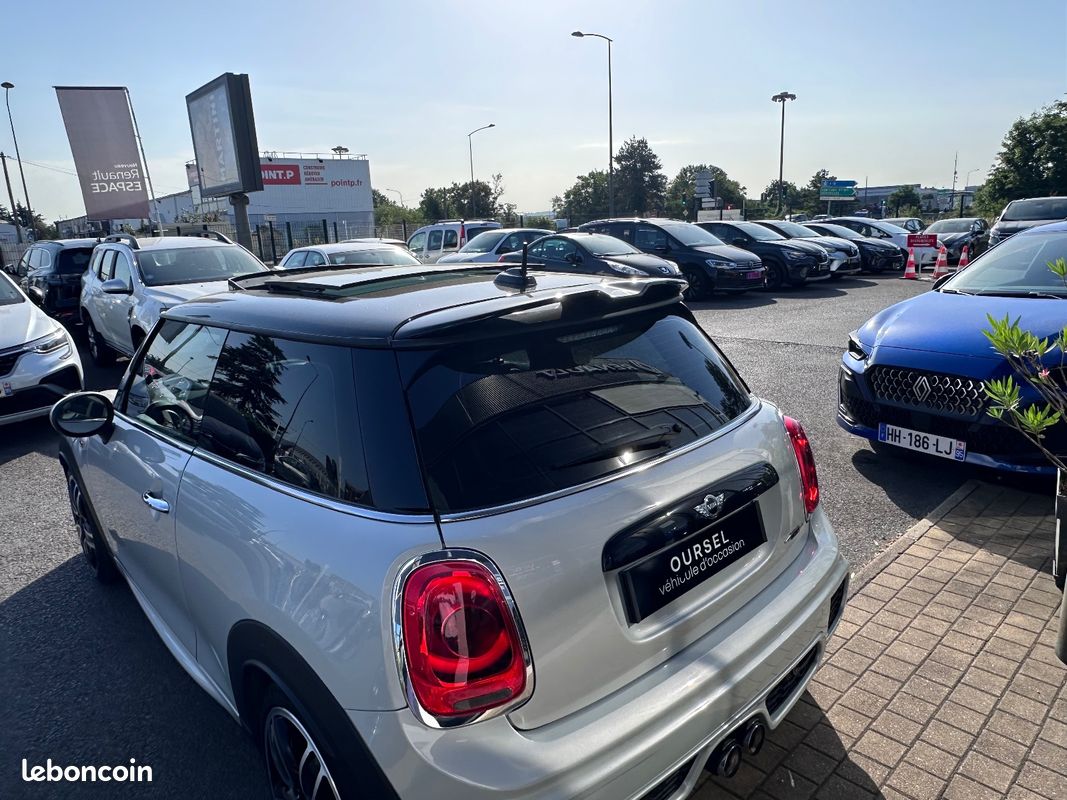 MINI HATCH 3 PORTES F56 LCI 231 ch John Cooper Works BVA8 Finition JCW Pro (image 28)