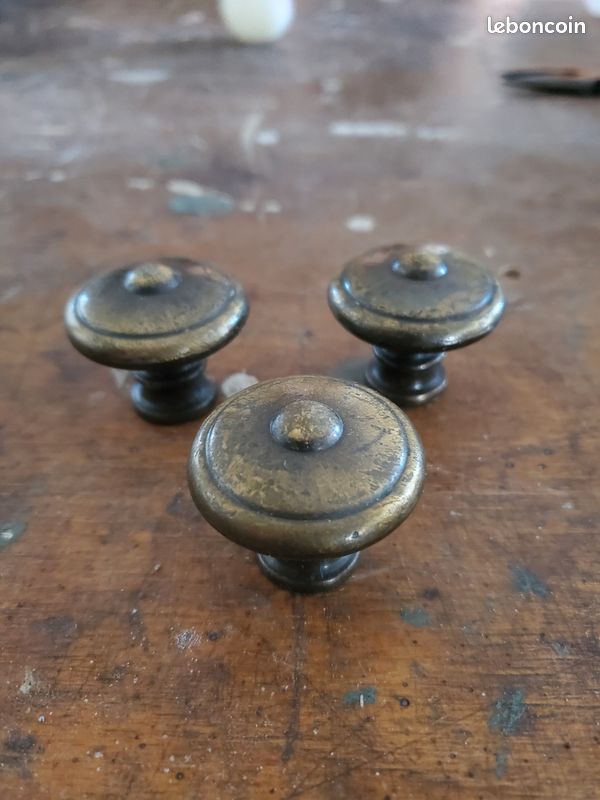 Lot de 3 boutons de meuble anciens en laiton massif – Ø 35 mm – Qualité lourde (image 2)