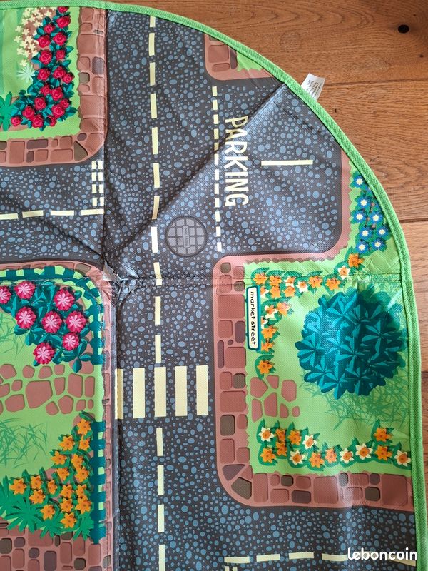 Tapis de jeu et boîte (image 4)