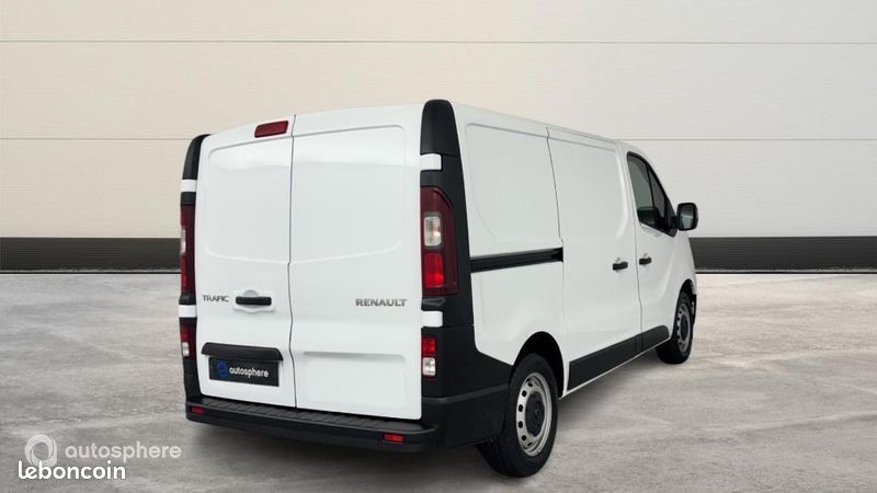 Renault Trafic Véhicule utilitaire ou Société L1H1 3T 2.0 Blue dCi 130ch Confort E6E (image 5)