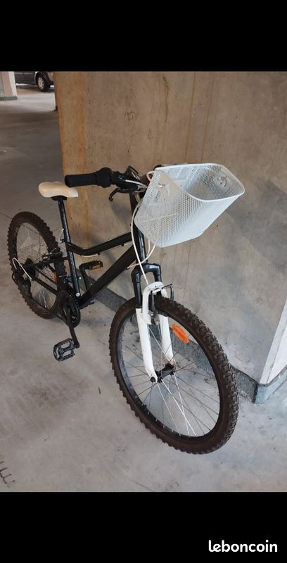 Vélos noirs 20 pouces (image 3)