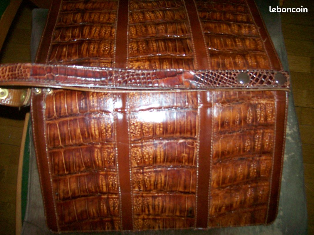 Sac bandoulière vintage en croco (image 11)
