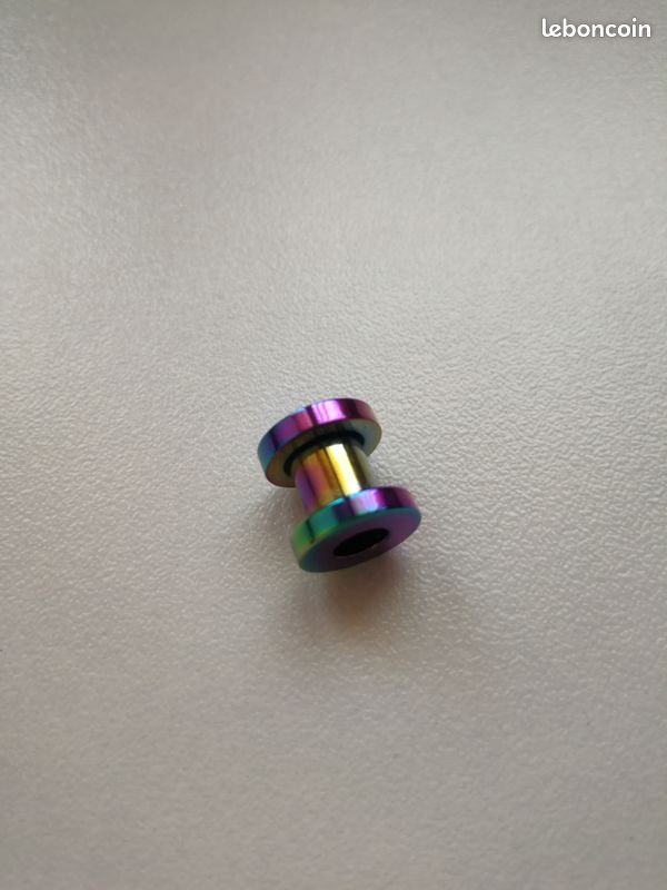1 Ecarteur Tunnel oreille Dévissable Multicolore Diamètre 6mm (image 2)