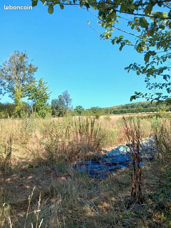 Terrain 19713 m² · à Valdallière · 19 000 €