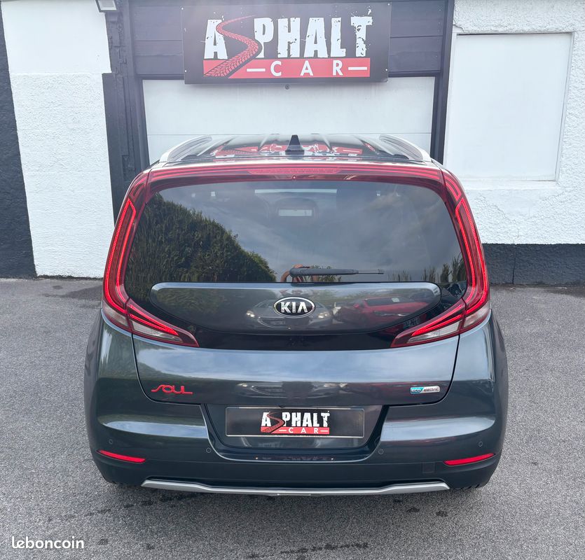 Kia E-Soul 64 KWH 204 cv design 56 700 kms (image 5)