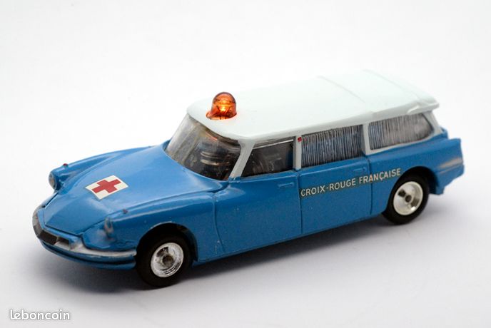 CIJ Citroen ID 19 Break Europarc Ambulance Electrique Croix Rouge Ref 3