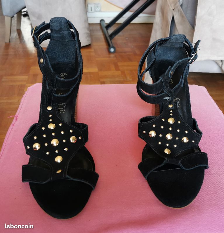 ERAM Escarpins ouverts Cuir Noirs 2 brides Taille 41 (image 1)