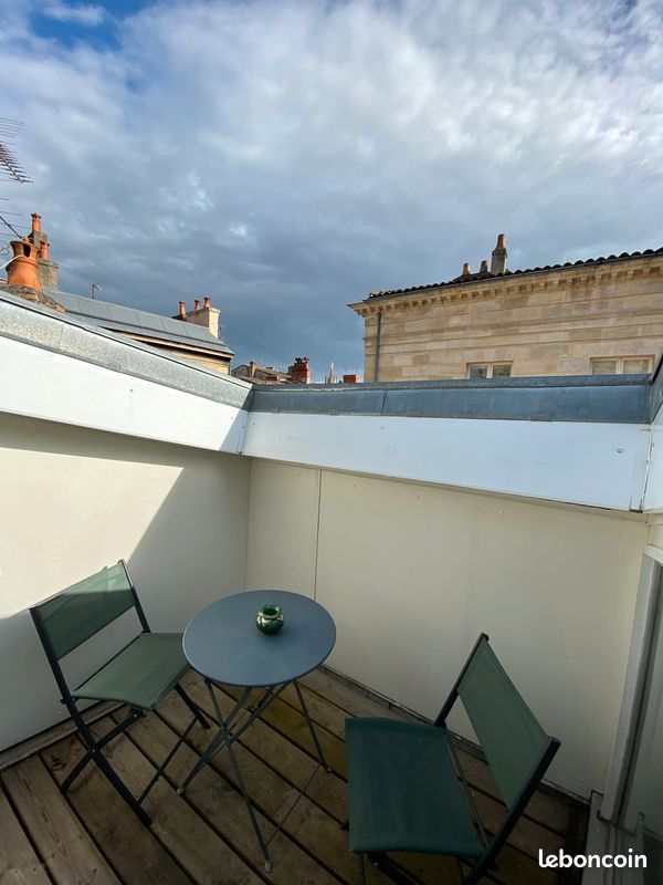 Appartement 1 pièce 19 m² · à Bordeaux · 19 m² · 850 €